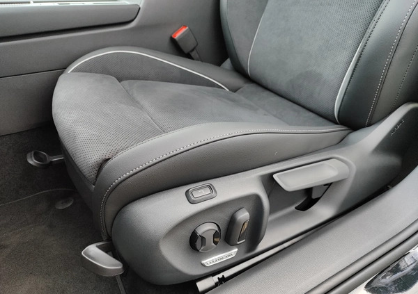 Volkswagen Passat cena 184490 przebieg: 10, rok produkcji 2024 z Będzin małe 704